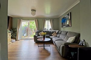 Living / Dining Room- click for photo gallery